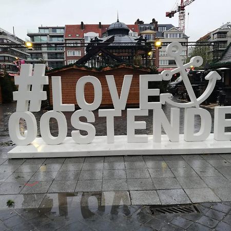 Lichtrijk En Comfortabel Hoekappartement Met Gratis Parking En Zeer Centraal Gelegen - Comme Chez Soi Ostende Extérieur photo
