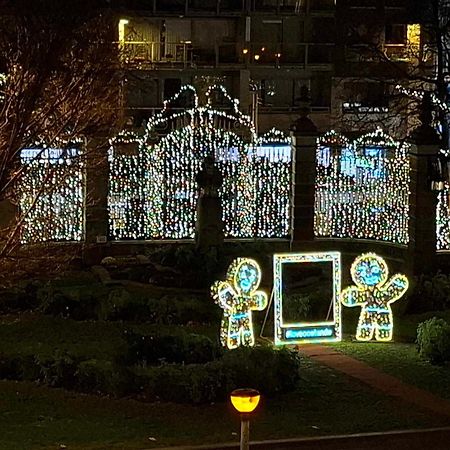 Lichtrijk En Comfortabel Hoekappartement Met Gratis Parking En Zeer Centraal Gelegen - Comme Chez Soi Ostende Extérieur photo