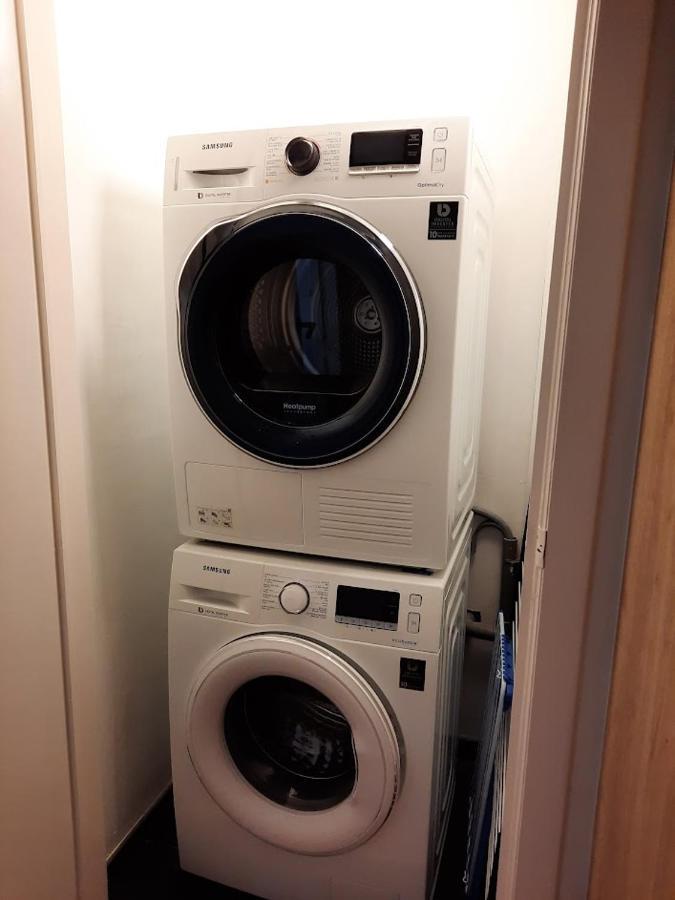 Lichtrijk En Comfortabel Hoekappartement Met Gratis Parking En Zeer Centraal Gelegen - Comme Chez Soi Ostende Extérieur photo