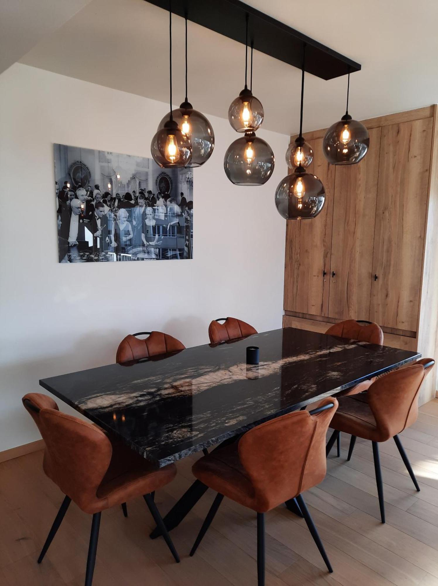 Lichtrijk En Comfortabel Hoekappartement Met Gratis Parking En Zeer Centraal Gelegen - Comme Chez Soi Ostende Extérieur photo